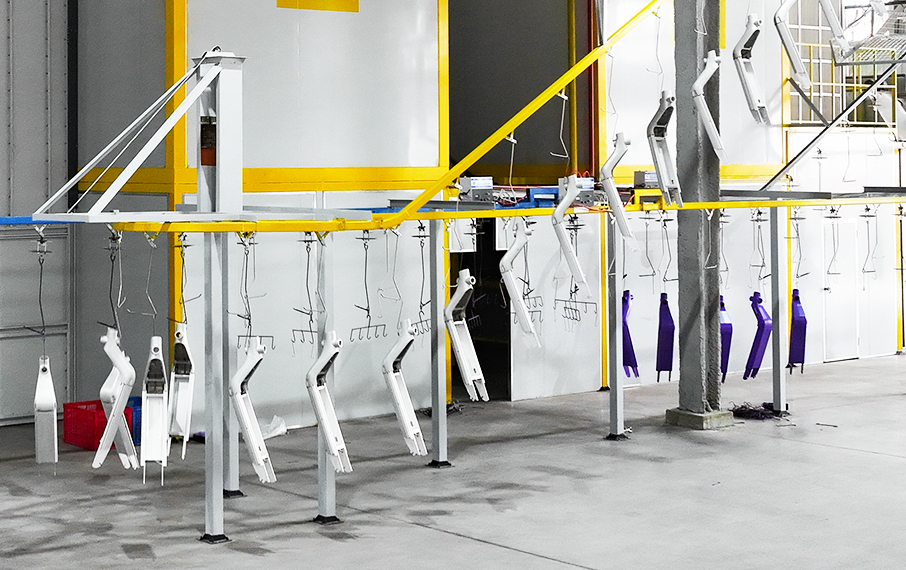 自動化搬送塗装ライン