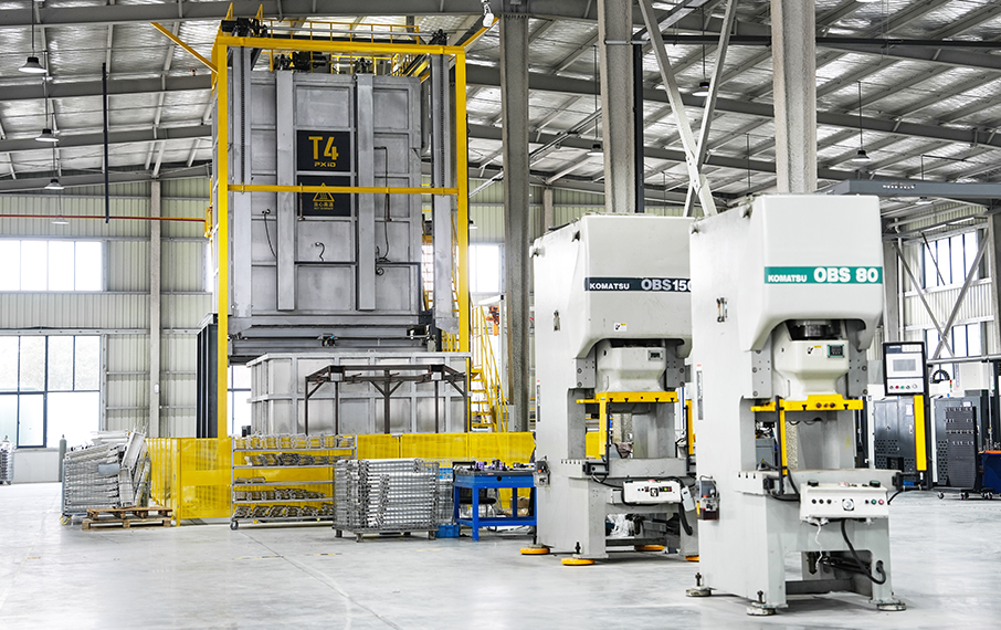 T4フレーム熱処理ライン