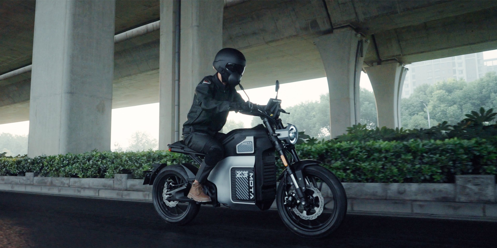 MOTA Z3  foot img (2)