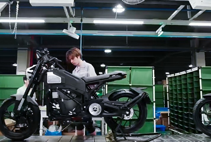 Mass production and delivery (2)