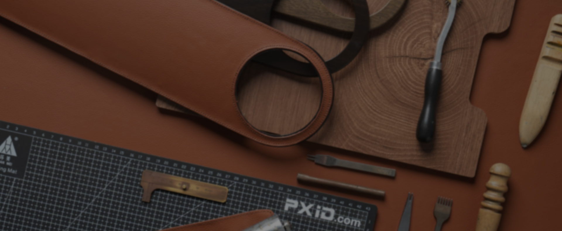 PXIDでは、完全無料でマーケティング<br>戦略サービスを提供します